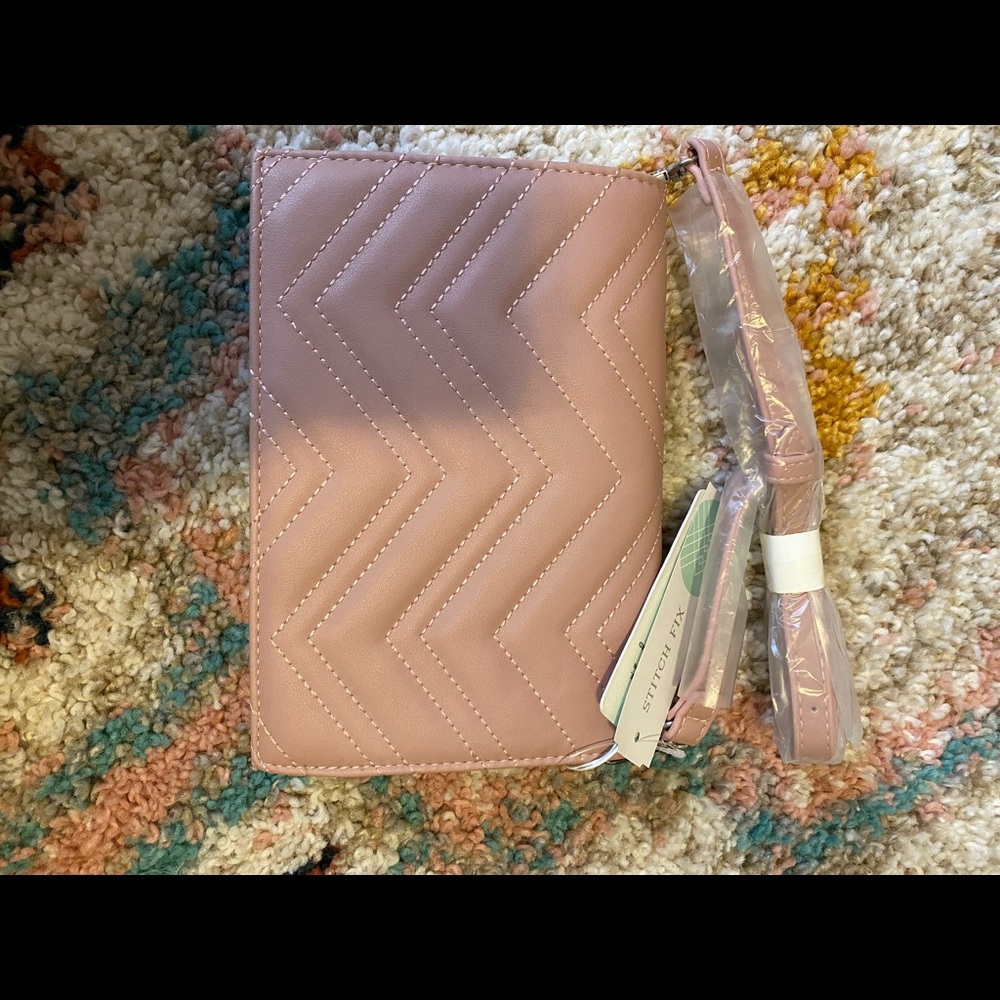 Kaylee quilted clutch